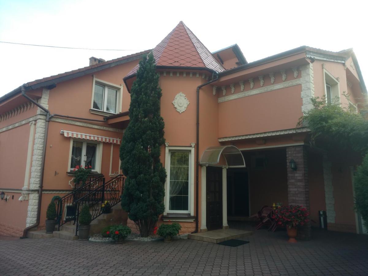 Zajazd Marco Torzym Hotel Екстериор снимка